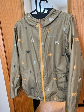 Columbia Olive Green Kids' Hooded Rain Jacket with Yellow Zipper